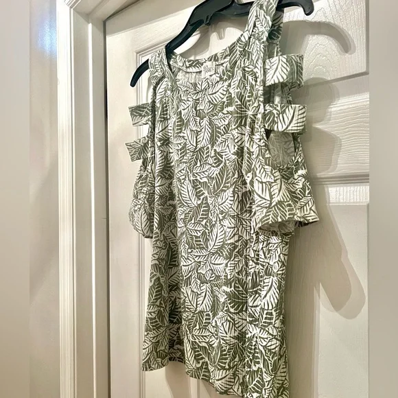 Ava James Leaf Print Top - Picture 4 of 7